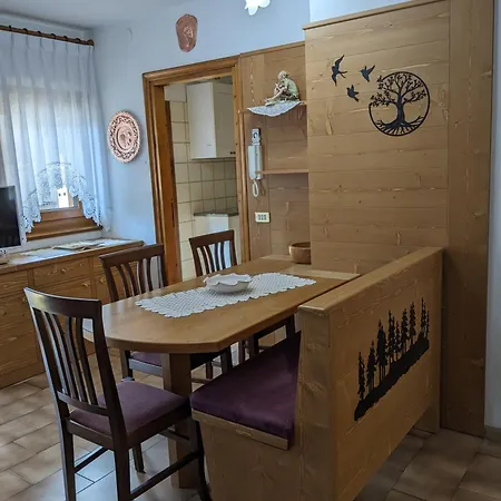 Апартаменты Auronzo Vacanze Di Marina E Valter - Corte 25 *