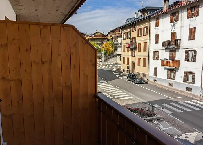 Auronzo Vacanze Di Marina E Valter - Corte 25 * Auronzo di Cadore