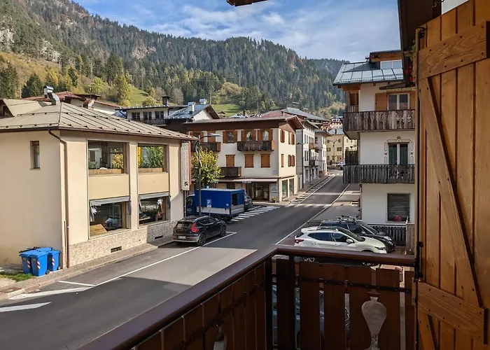 Auronzo Vacanze Di Marina E Valter - Corte 25 * Auronzo di Cadore